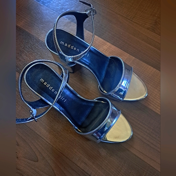 Madden Girl Silver and Black Women's Sandals - Picture 1 of 8